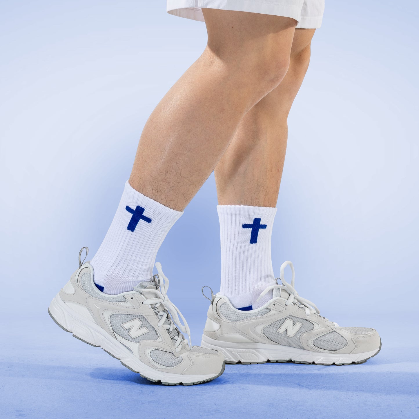 John 3:16 | White + Royal Blue